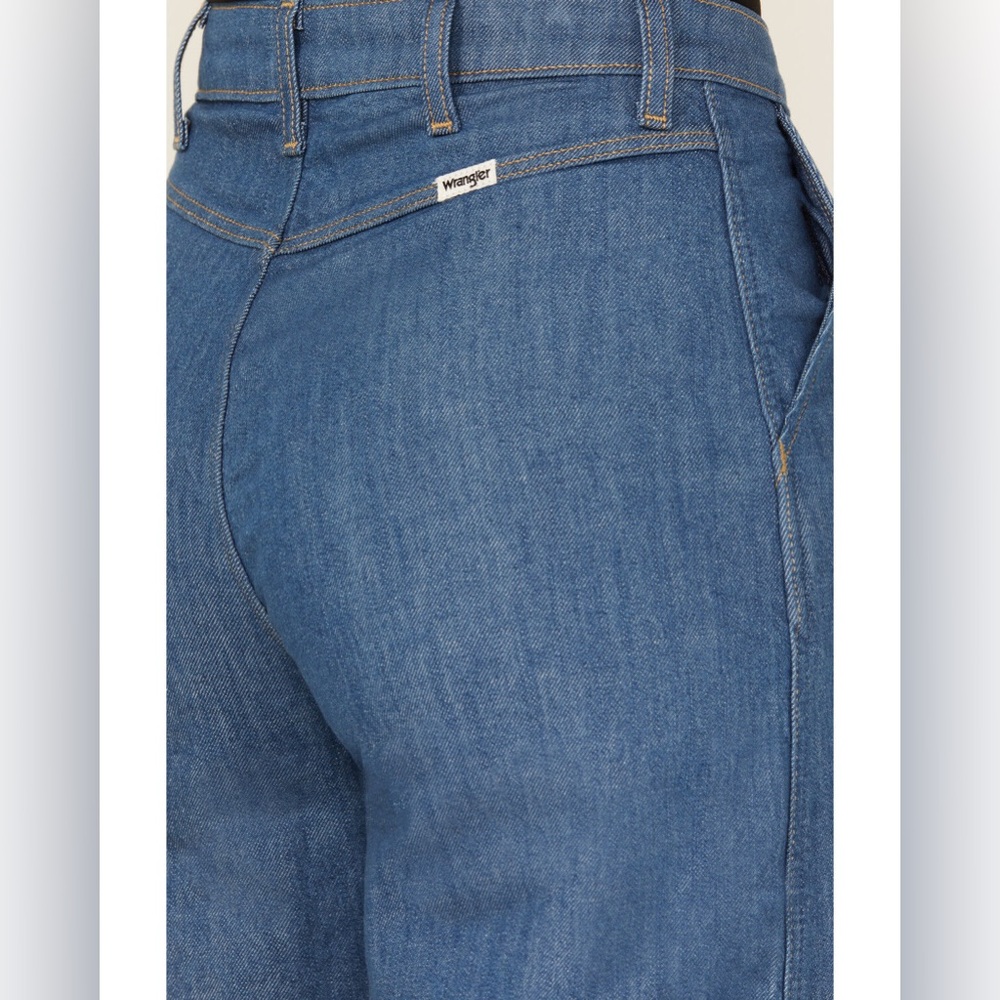 NWT Wrangler High Rise Trouser Wide Leg Jeans Original Rinse Size 25 x 32 - Picture 4 of 8
